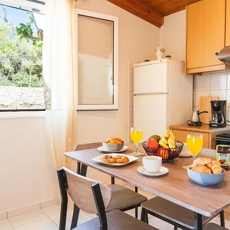 Sofia Kefalonia Daire
